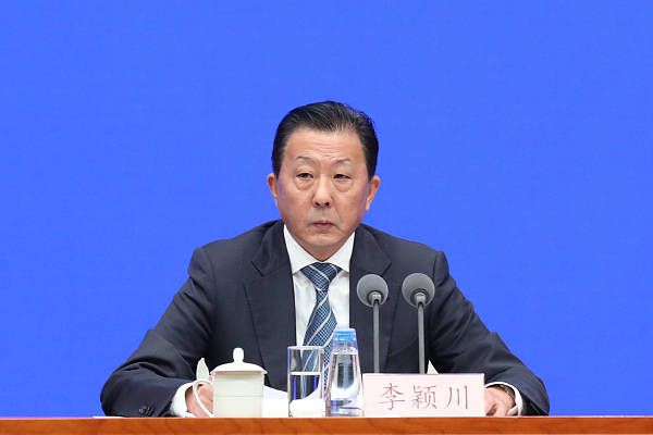 赤裸裸的朋友妈妈