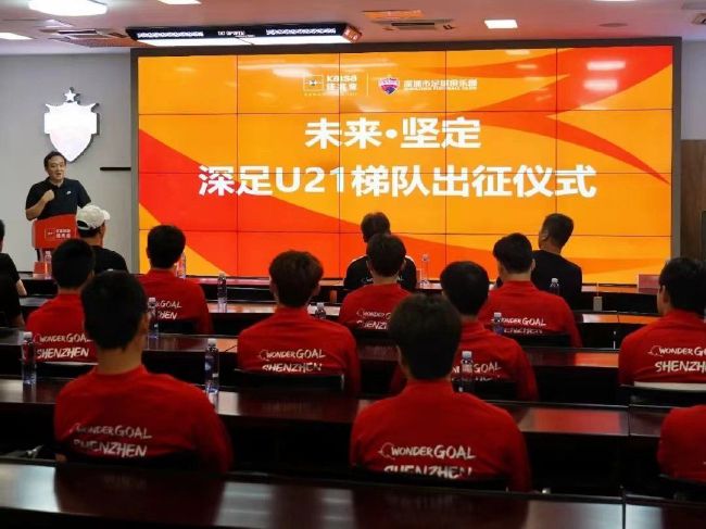 caoporm碰最新免费公开视频